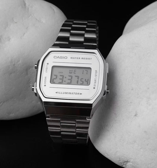Casio vs Seiko – Which Watch Brand is Better for Pakistanis?